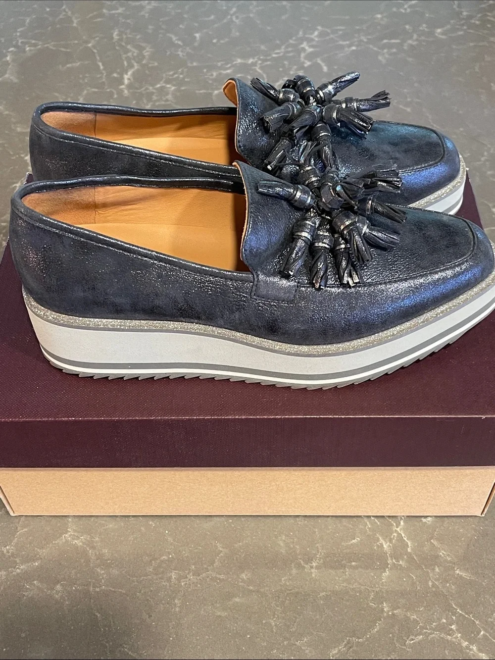 Johnston & Murphy Gracelyn Metallic Navy Tassel Slip-On Loafers- size 9.5